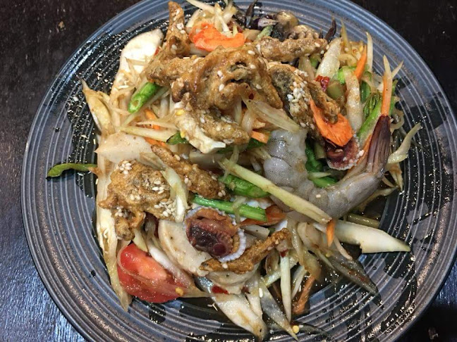 ครัวโคตรเด็ด - การบริการอาหารและที่พัก