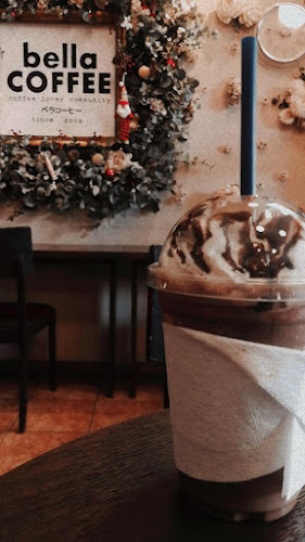 เบลล่าคอฟฟี่ - การบริการอาหารและที่พัก