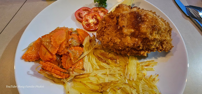 โคโคสนุส - การบริการอาหารและที่พัก