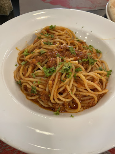 107/1 ซอย ราษฎร์อุทิศ 200 ปี 2 ตำบลป่าตอง อำเภอกะทู้ ภูเก็ต 83150