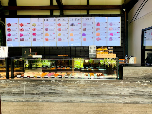 Chocolate Factory Pattaya Parking