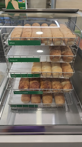 Subway ปตท.พระราม2 กม.35 - การบริการอาหารและที่พัก