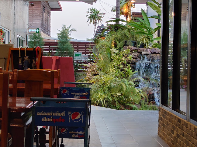 ครัวคุณนิด - การบริการอาหารและที่พัก