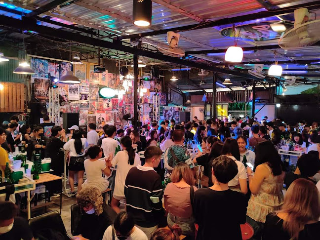 สุข-เกษม(Sukkasem) - เมือง