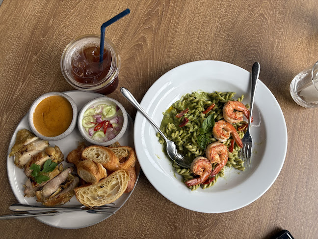 Comentarii opinii despre Sweet cigarette cafe&bar