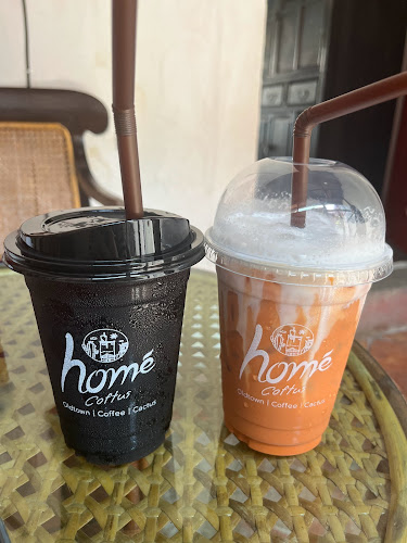 Homecoftus (Pae-cactus) - การบริการอาหารและที่พัก