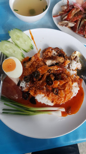 Comentarii opinii despre เจ๊จิ๋ม ก๋วยเตี๋ยวเส้นปลา เกี๊ยวปลา