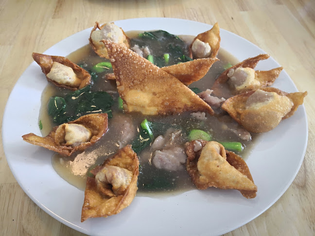 Comentarii opinii despre ร้านอาหารอิสลาม ดิโอเอซิส บางบัวทอง