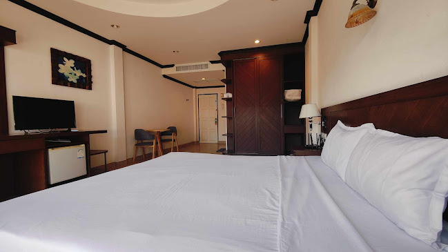 134 ถนน นาใน ตำบลป่าตอง อำเภอกะทู้ ภูเก็ต 83150