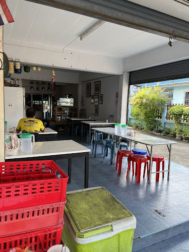 55 1 ถนน ท่าหลวง ตำบลวัดใหม่ อำเภอเมืองจันทบุรี จันทบุรี 22000