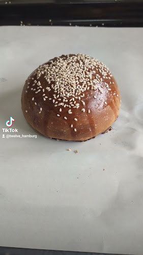 Opinii despre Twleve hamburgs în อำเภอเมืองนครสวรรค์ - การบริการอาหารและที่พัก