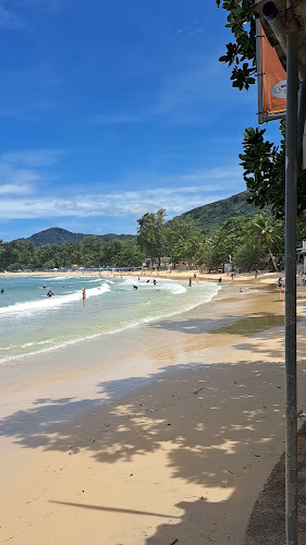 KATAMAMA SEAFOOD - การบริการอาหารและที่พัก