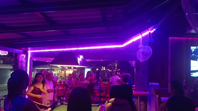 Opinii despre Ole Bar în อำเภอเมืองภูเก็ต - การบริการอาหารและที่พัก