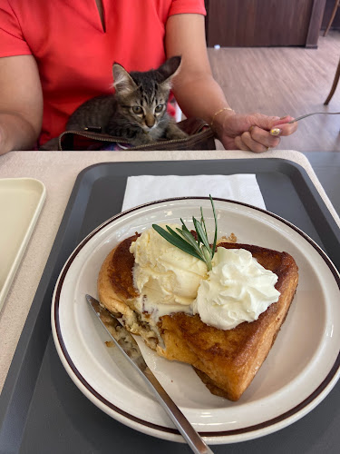 Mistletoe flour & thyme cafe - อำเภอบางละมุง