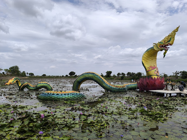 ร้านเค้ก๙หน้า ณ ตลาดทุ่งบัวแดง - อำเภอบางเลน