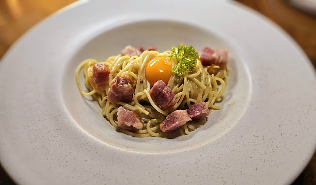 Sin Tonic Bar Hatyai - อำเภอหาดใหญ่