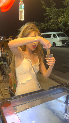 Comentarii opinii despre หมึกช็อต โคตรแซ่บ หาดจอมเทียนพัทยา