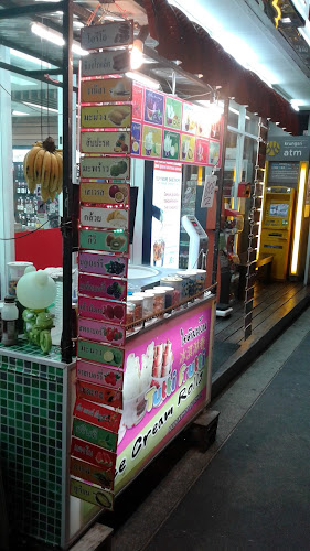 ร้านไอติมผัด Tutti Fruti ภูเก็ต
