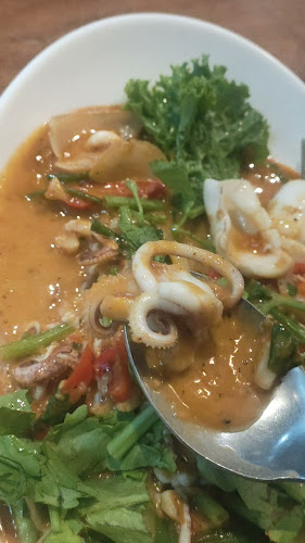 หลานตาชูหาดใหญ่ - การบริการอาหารและที่พัก