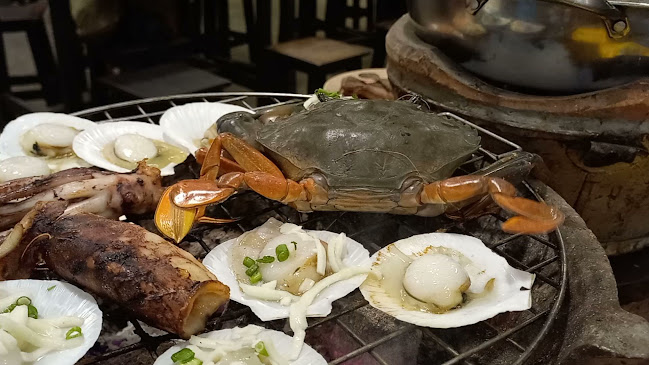 ฮะฮะคุมะบุฟเฟ่ แซลมอน ทะเลเผา หมูกระทะ Hahakuma Buffet (The seafood BBQ Buffet เก่า)