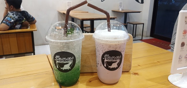 Milk and More. - อำเภอกระทุ่มแบน