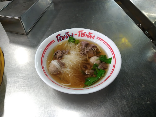 Opinii despre タイ料理屋台 în อำเภอบางละมุง - การบริการอาหารและที่พัก