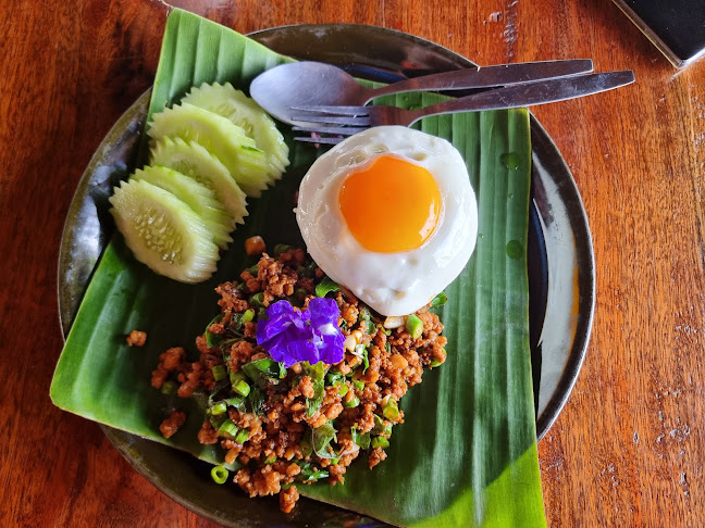 นิกิต้า - Phuket