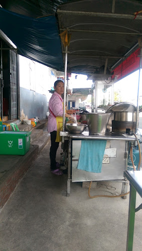 ถนน ตลาดใหม่ - ซอย ออมสิน 3/1 ตลาด อำเภอเมืองสุราษฎร์ธานี สุราษฎร์ธานี 84000