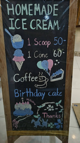 Opinii despre Little Home Ice cream & Bakery în อำเภอเมืองภูเก็ต - การบริการอาหารและที่พัก