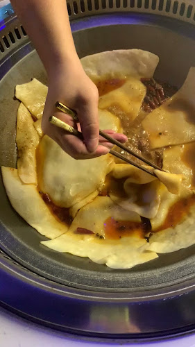 Opinii despre 芭堤雅地锅鸡 în อำเภอบางละมุง - การบริการอาหารและที่พัก