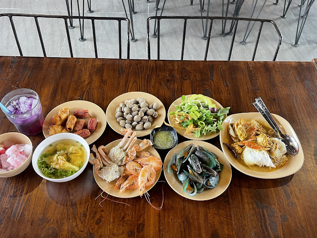 Opinii despre PINTOO HUB ปิ่นโต ฮับ în อำเภอบางละมุง - การบริการอาหารและที่พัก