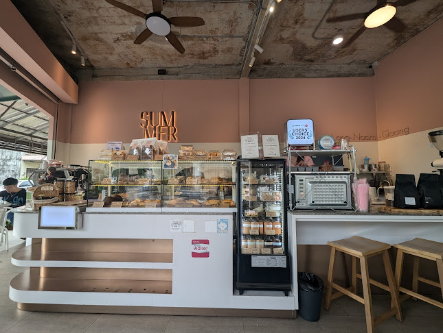 Opinii despre Summer lang-naam-glaang în อำเภอหาดใหญ่ - การบริการอาหารและที่พัก