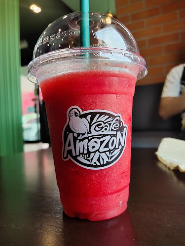 Café Amazon สาขา สี่แยกบ้านสวนเกาะทิพย์ - การบริการอาหารและที่พัก