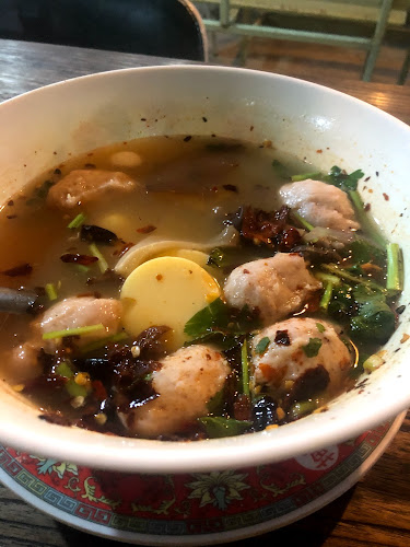 Opinii despre ร้านอาหารเฟื่องฟ้าปลาแม่น้ำ în อำเภอเมืองสุโขทัย - การบริการอาหารและที่พัก