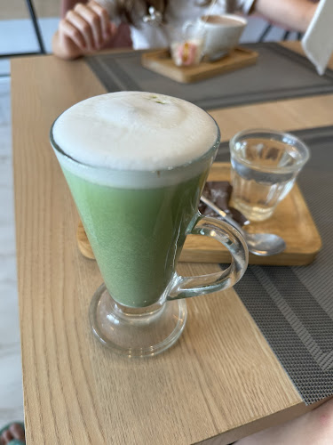 Opinii despre Benedict Breakfast Cafe în Phuket - การบริการอาหารและที่พัก