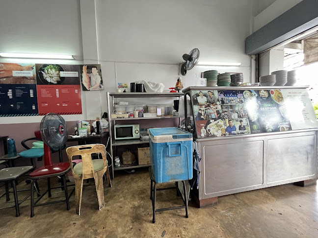 รัานก๋วยเตี๋ยวปลาอภิชน