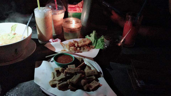 Comentarii opinii despre ร้านชาลี Chaleecoffee Shop 1 ( Shisha )