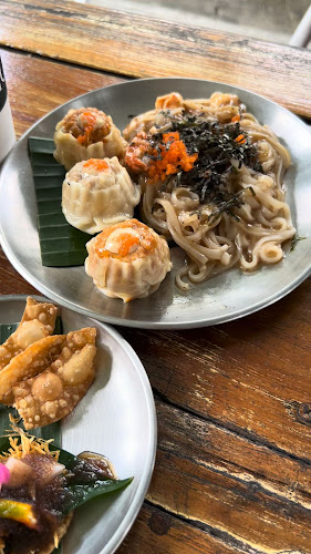 155 1 ถนน อนุสรณ์อาจารย์ทอง อำเภอหาดใหญ่ สงขลา 90110