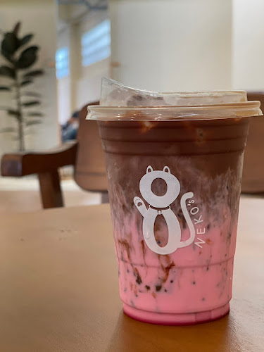 NEKO's CAFE - การบริการอาหารและที่พัก