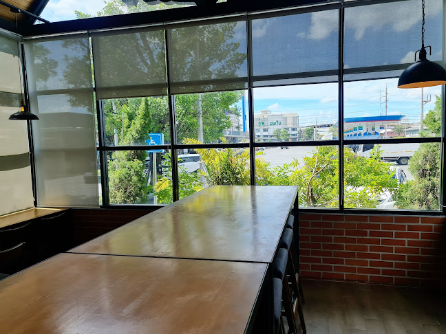 P836+GFM ตำบล อ้อมน้อย อำเภอกระทุ่มแบน สมุทรสาคร 74130