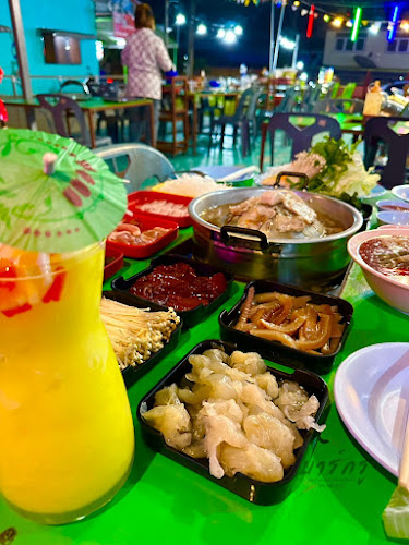 Comentarii opinii despre เจ้แอ้แจ่วฮ้อน หมูกระทะ อาหารตามสั่ง เดลิเวอรี่ (เจ้าเดิมบาร์กรูหมูกระทะ ซ.เทศบาล6)