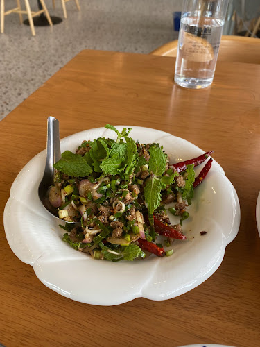 Opinii despre ตำ เต็ม โต๊ะ (สาขาเซ็นทรัลระยอง) în เมือง - การบริการอาหารและที่พัก