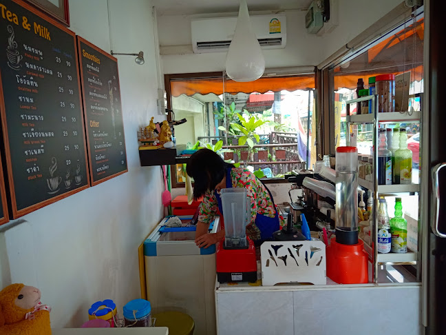 Opinii despre ร้านป้าป้า กาแฟและน้ำปั่น în อำเภอปากเกร็ด - การบริการอาหารและที่พัก
