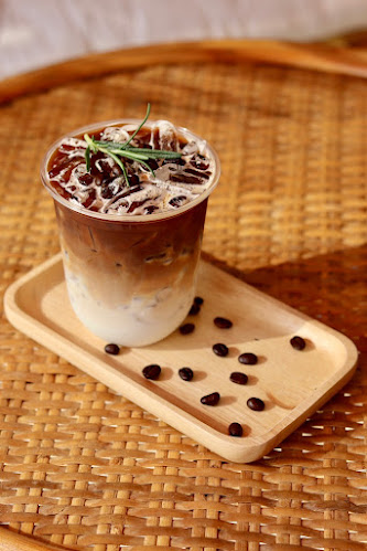 Comentarii opinii despre Little Mook Cafe