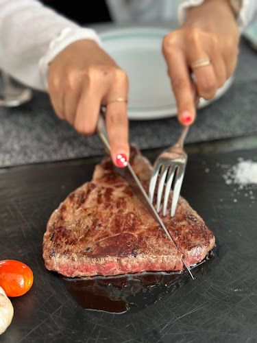 Ciao Pizza and Grill - การบริการอาหารและที่พัก