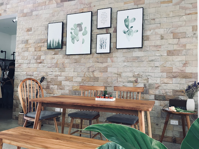 Opinii despre Make You Mine (เมค ยู ไมน์) în อำเภอหาดใหญ่ - การบริการอาหารและที่พัก