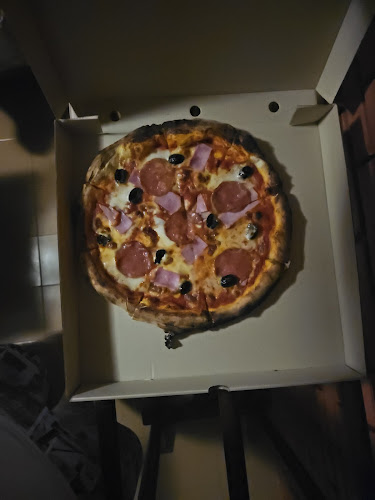 Pizzeria - อำเภอกะทู้