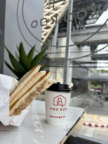 Opinii despre คูลคูล คาเฟ่ @บีเวิร์ค în อำเภอปากเกร็ด - การบริการอาหารและที่พัก