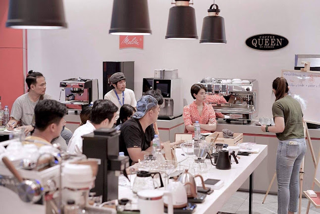 CoffeeWORKS - การบริการอาหารและที่พัก