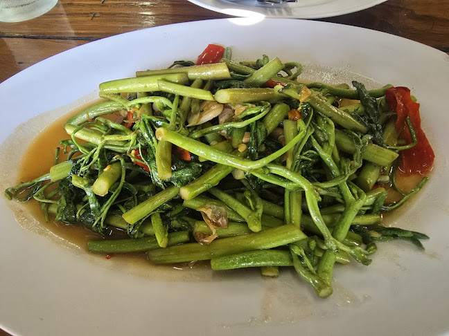 ร้านอาหารจุก-โจ้ - อำเภอบางละมุง